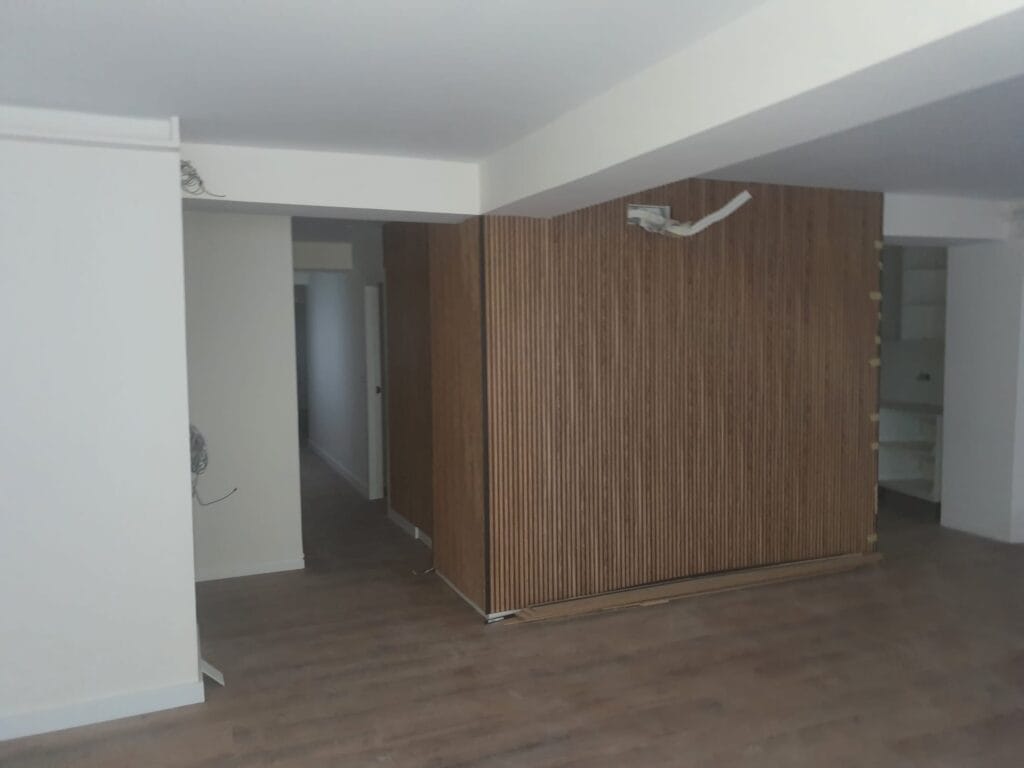 Imagen que muestra la reforma de una vivienda.